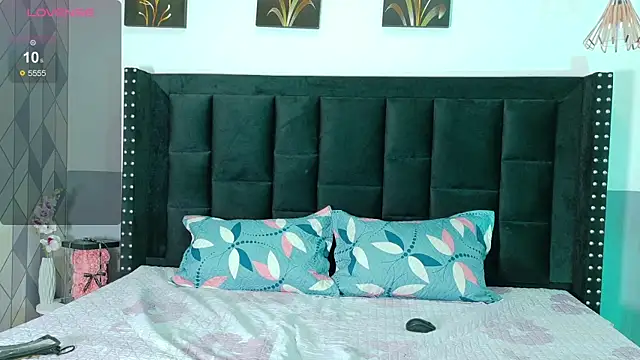 Snapshot of Kathamullerr chatting on 03-27-26, 07:24 Kathamullerr online show from 03-27-26, 07:24