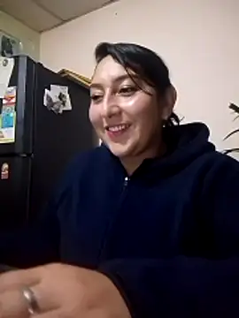 Valeria montana  online show from 05-07-26, 12:49