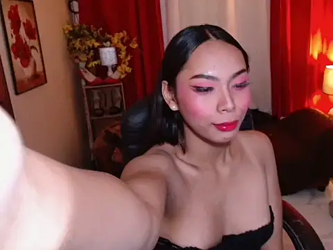 Snapshot of kylieEmparado chatting on 06-05-26, 10:54 kylieEmparado online show from 06-05-26, 10:54