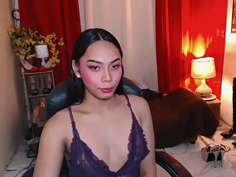 Snapshot of kylieEmparado chatting on 06-06-26, 01:32 kylieEmparado online show from 06-06-26, 01:32