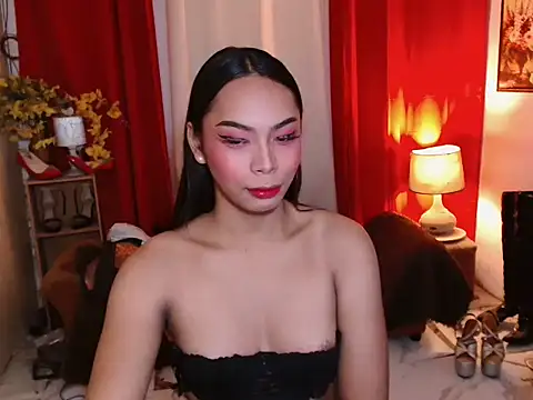 Snapshot of kylieEmparado chatting on 06-08-26, 01:20 kylieEmparado online show from 06-08-26, 01:20