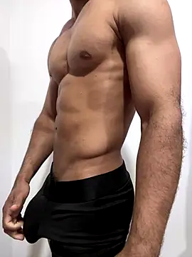 BrunoHot  online show from 12-04-25, 09:12