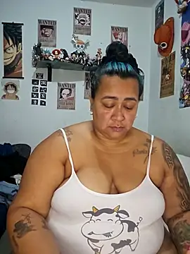 Snapshot of vicky-duarte chatting on 04-06-26, 06:14 vicky-duarte online show from 04-06-26, 06:14