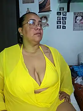 Snapshot of vicky-duarte chatting on 05-09-26, 10:15 vicky-duarte online show from 05-09-26, 10:15