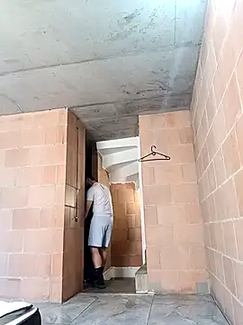 MaxSteel x online show from 12-16-25, 04:23