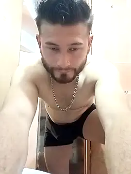 MaxSteel x online show from 12-19-25, 03:13