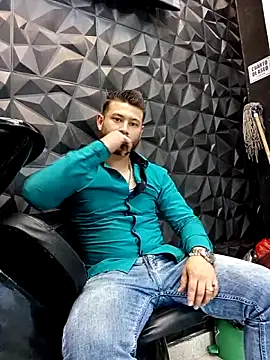 MaxSteel x online show from 12-20-25, 08:16