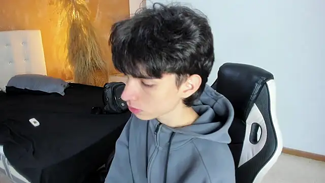 Snapshot of CONNOR_STONNE_ chatting on 02-28-26, 08:54 CONNOR STONNE online show from 02-28-26, 08:54