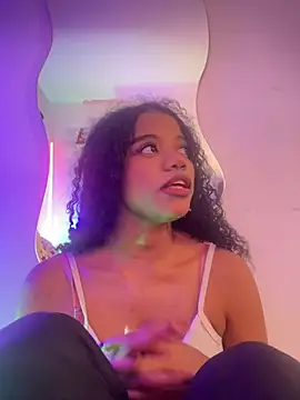 Snapshot of arianna_roxe chatting on 02-22-26, 05:08 arianna roxe online show from 02-22-26, 05:08