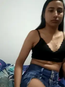 Vera Luna  online show from 04-16-26, 09:26