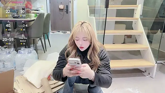 Star-XinX online show from 03-06-26, 01:40