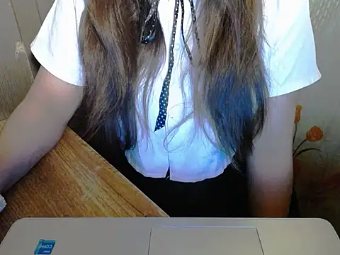 maian love online show from 06-18-26, 08:24