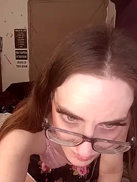 snowbird1117 online show from 03-11-26, 07:58