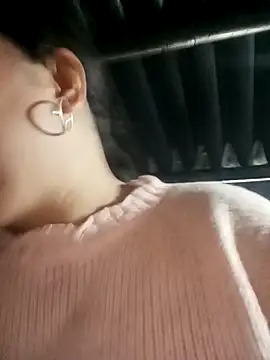 Snapshot of sary-hot2x chatting on 02-10-26, 11:42 sary-hot2x online show from 02-10-26, 11:42