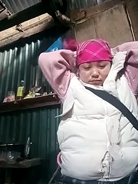 Snapshot of sary-hot2x chatting on 02-20-26, 04:09 sary-hot2x online show from 02-20-26, 04:09