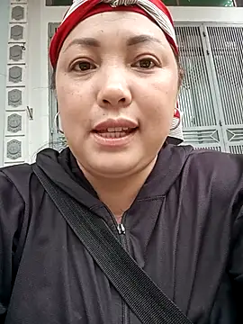 Snapshot of sary-hot2x chatting on 02-25-26, 12:42 sary-hot2x online show from 02-25-26, 12:42