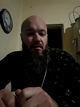 Snapshot of jakelang11 chatting on 05-26-26, 03:57 jakelang11 online show from 05-26-26, 03:57