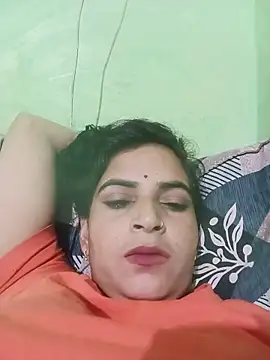 Snapshot of Big_soniya55A chatting on 05-18-26, 01:28 Big soniya55A online show from 05-18-26, 01:28