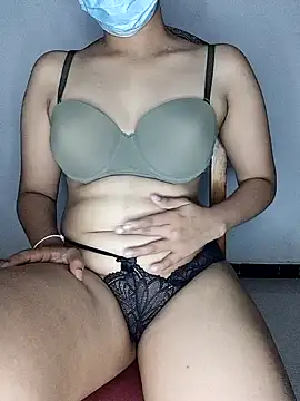 Snapshot of HiNaughty_9 chatting on 03-13-26, 04:46 HiNaughty 9 online show from 03-13-26, 04:46