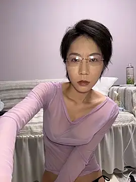 Snapshot of Suotomeai chatting on 03-23-26, 11:03 Suotomeai online show from 03-23-26, 11:03