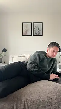 dirtyanal23 online show from 12-04-25, 09:40