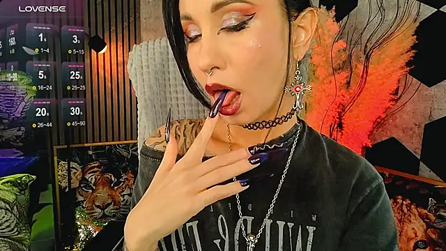 Snapshot of GoddessVespera chatting on 04-29-26, 03:27 GoddessVespera online show from 04-29-26, 03:27
