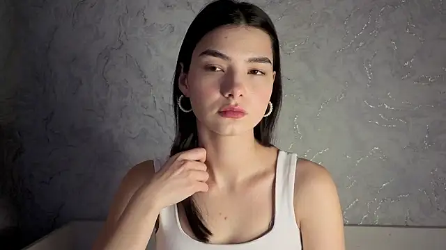 Laura Sunday online show from 02-08-26, 10:29