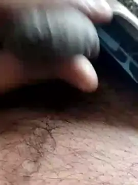 Snapshot of boyfromMum_bai chatting on 12-17-25, 09:26 boyfromMum bai online show from 12-17-25, 09:26