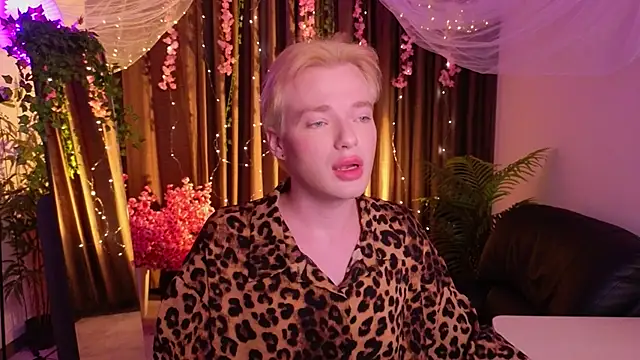 Kristenegor online show from 02-06-26, 05:05