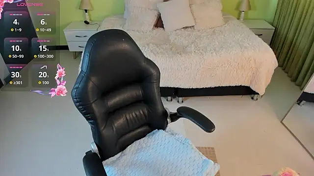 Celeste Rous   online show from 02-14-26, 12:24