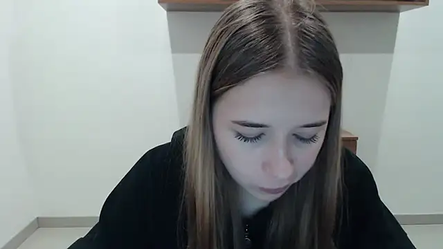 SweetBellaa  online show from 02-02-26, 01:54