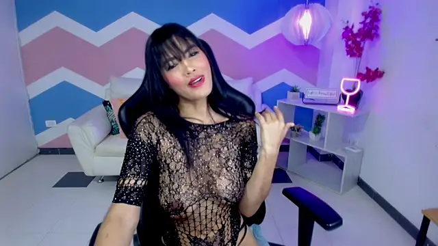 liss  greys online show from 02-10-26, 05:50