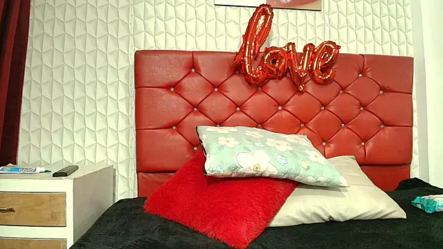 Snapshot of Elizabetth_Roman chatting on 03-09-26, 07:51 Elizabetth Roman online show from 03-09-26, 07:51