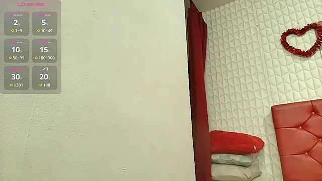 Snapshot of Elizabetth_Roman chatting on 03-14-26, 08:47 Elizabetth Roman online show from 03-14-26, 08:47