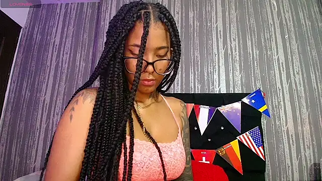 Elizabetth Roman online show from 06-16-26, 03:03