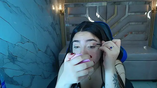 emily  r  online show from 02-07-26, 01:26