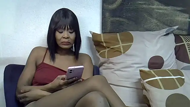DivineEbonyGrace online show from 05-02-26, 04:39