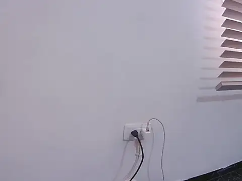 Fernanda andrew online show from 02-23-26, 05:21