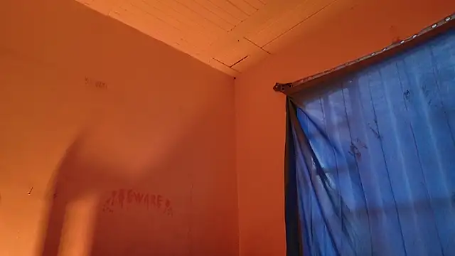 MoonLipsON- online show from 04-30-26, 10:25