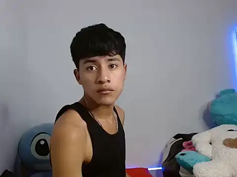 Snapshot of Sebas_Ross04 chatting on 01-08-26, 06:05 Sebas Ross04 online show from 01-08-26, 06:05