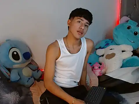 Snapshot of Sebas_Ross04 chatting on 01-09-26, 11:06 Sebas Ross04 online show from 01-09-26, 11:06