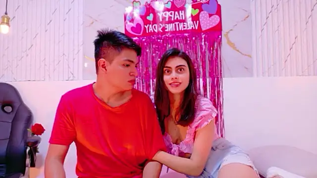 Snapshot of NatyAndAlex chatting on 02-14-26, 10:39 NatyAndAlex online show from 02-14-26, 10:39