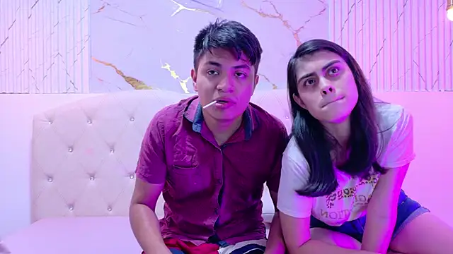 Snapshot of NatyAndAlex chatting on 02-18-26, 09:55 NatyAndAlex online show from 02-18-26, 09:55