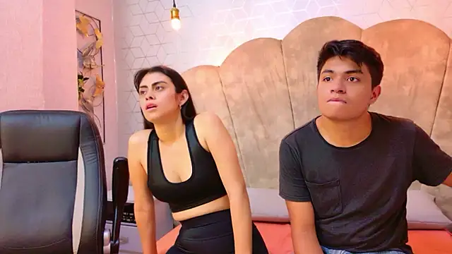 Snapshot of NatyAndAlex chatting on 03-04-26, 10:05 NatyAndAlex online show from 03-04-26, 10:05