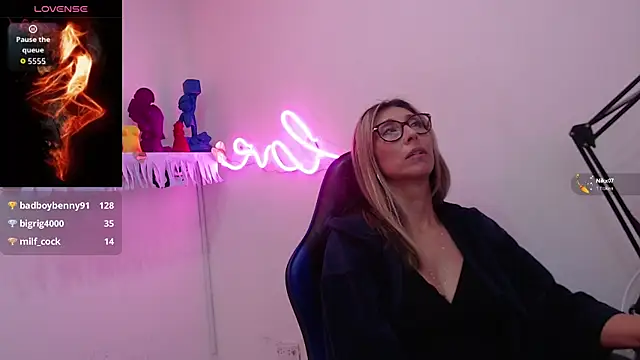 Scarlett 079 online show from 01-05-26, 05:27