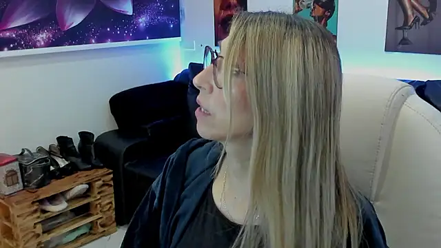 Scarlett 079 online show from 02-12-26, 12:44