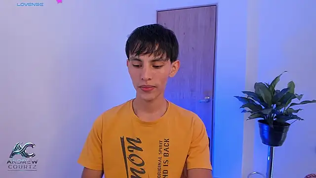 andrew courtzz online show from 06-11-26, 06:39