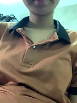 Mon babyy online show from 01-18-26, 04:49