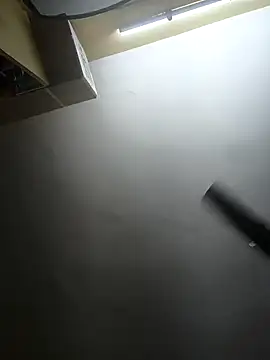 Preeti345 online show from 12-14-25, 07:47