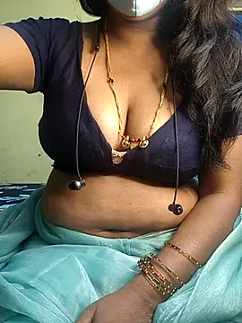 Preeti345 online show from 02-12-26, 03:18